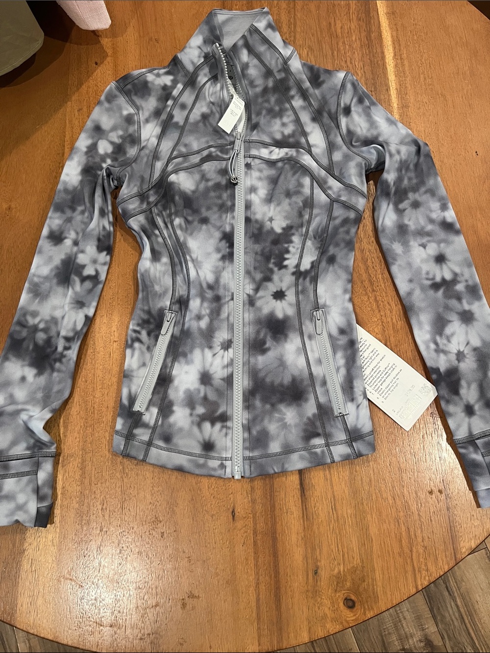 lululemon athletica Gray Tie-dye define Jacket brand new